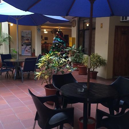 Hotel Red Booby Puerto Ayora  Zewnętrze zdjęcie