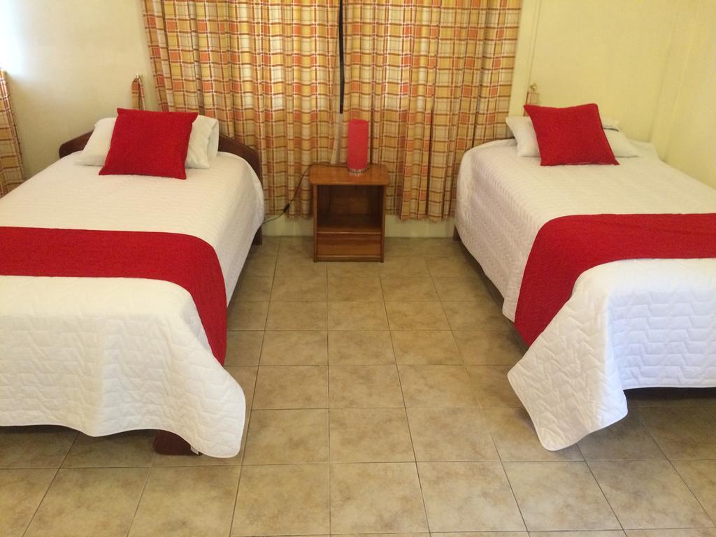 Hotel Red Booby Puerto Ayora  Zewnętrze zdjęcie